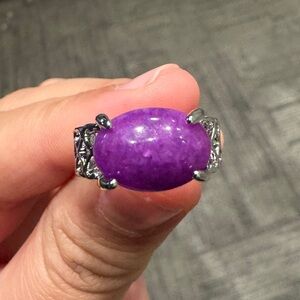 Size 7 Purple Stone Silver Ring